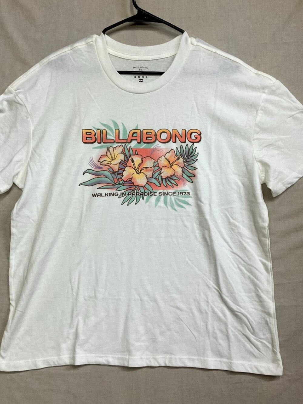 Billabong T Shirt Women's XL White Floral Graphic Logo Short Sleeve Cotton